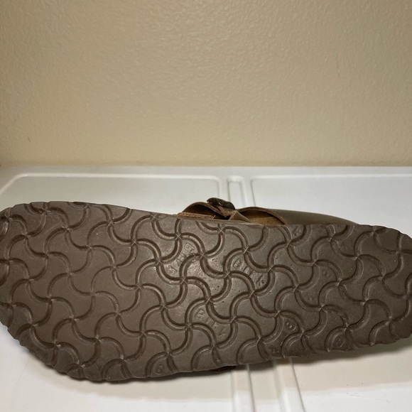 Brown Leather Birki’s Sandals - Picture 5 of 12